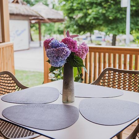 Premium Mobile Homes With Thermal Riviera Tickets Catez ob Savi Exteriör bild