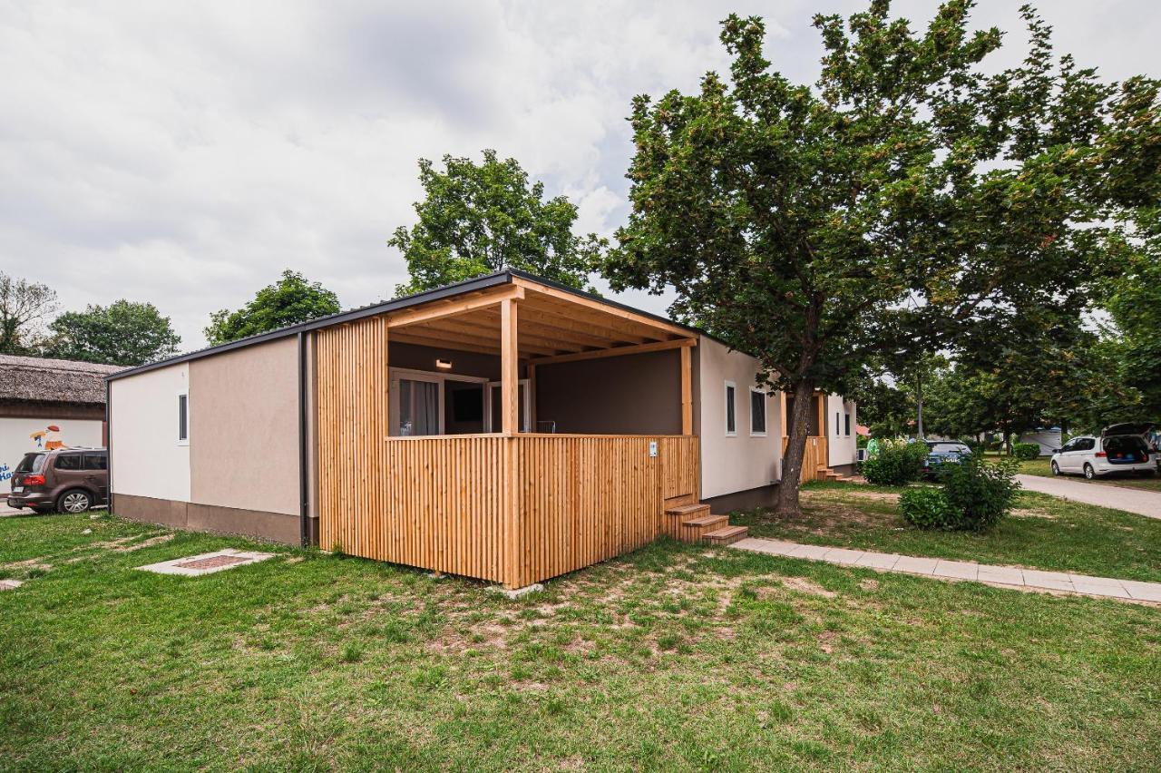 Premium Mobile Homes With Thermal Riviera Tickets Catez ob Savi Exteriör bild