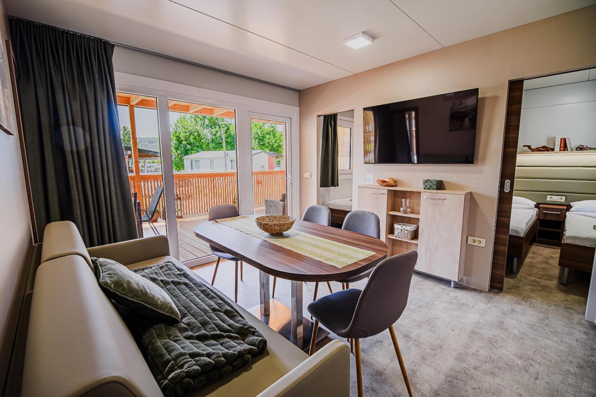 Premium Mobile Homes With Thermal Riviera Tickets Catez ob Savi Exteriör bild