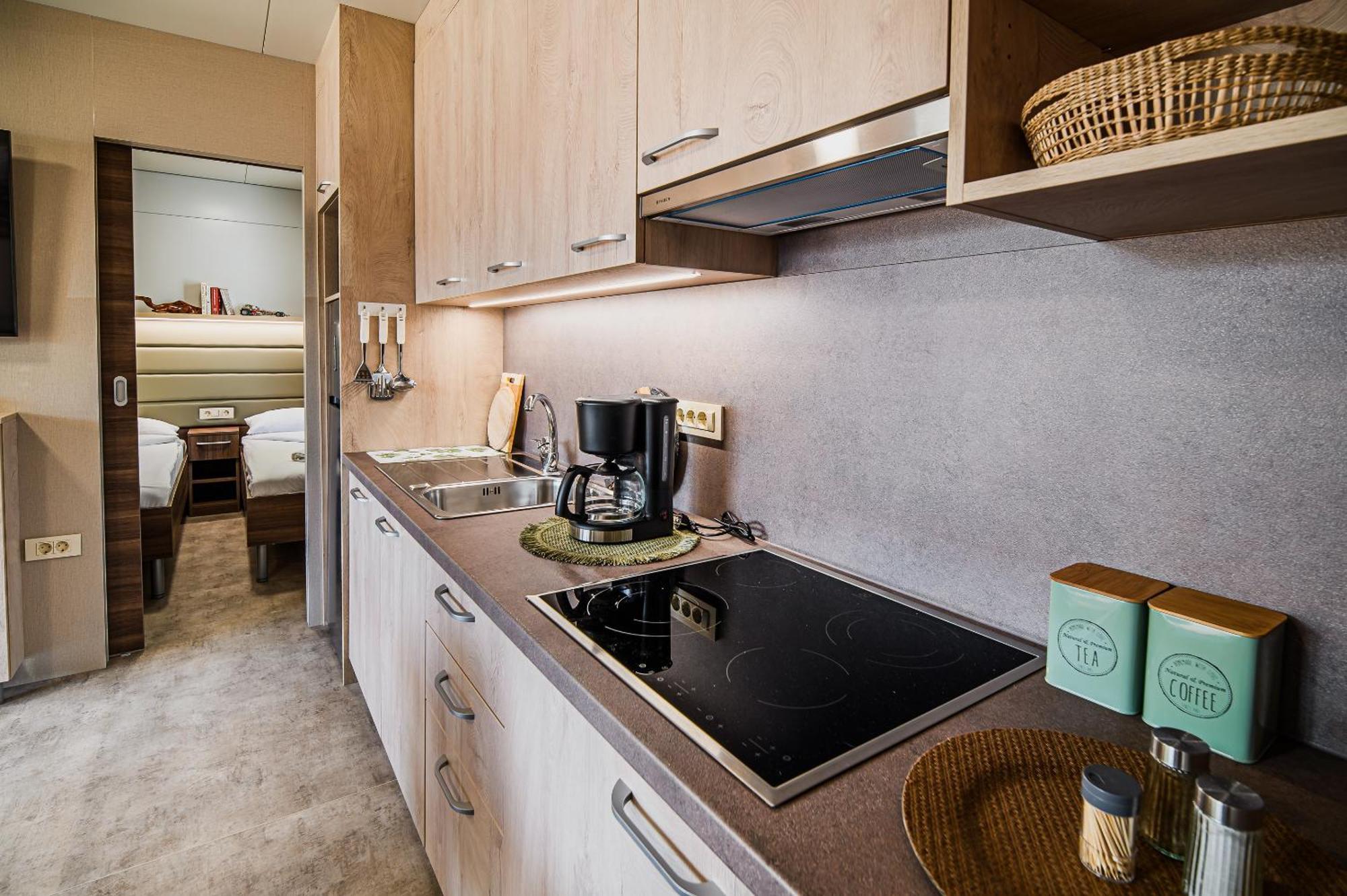 Premium Mobile Homes With Thermal Riviera Tickets Catez ob Savi Rum bild